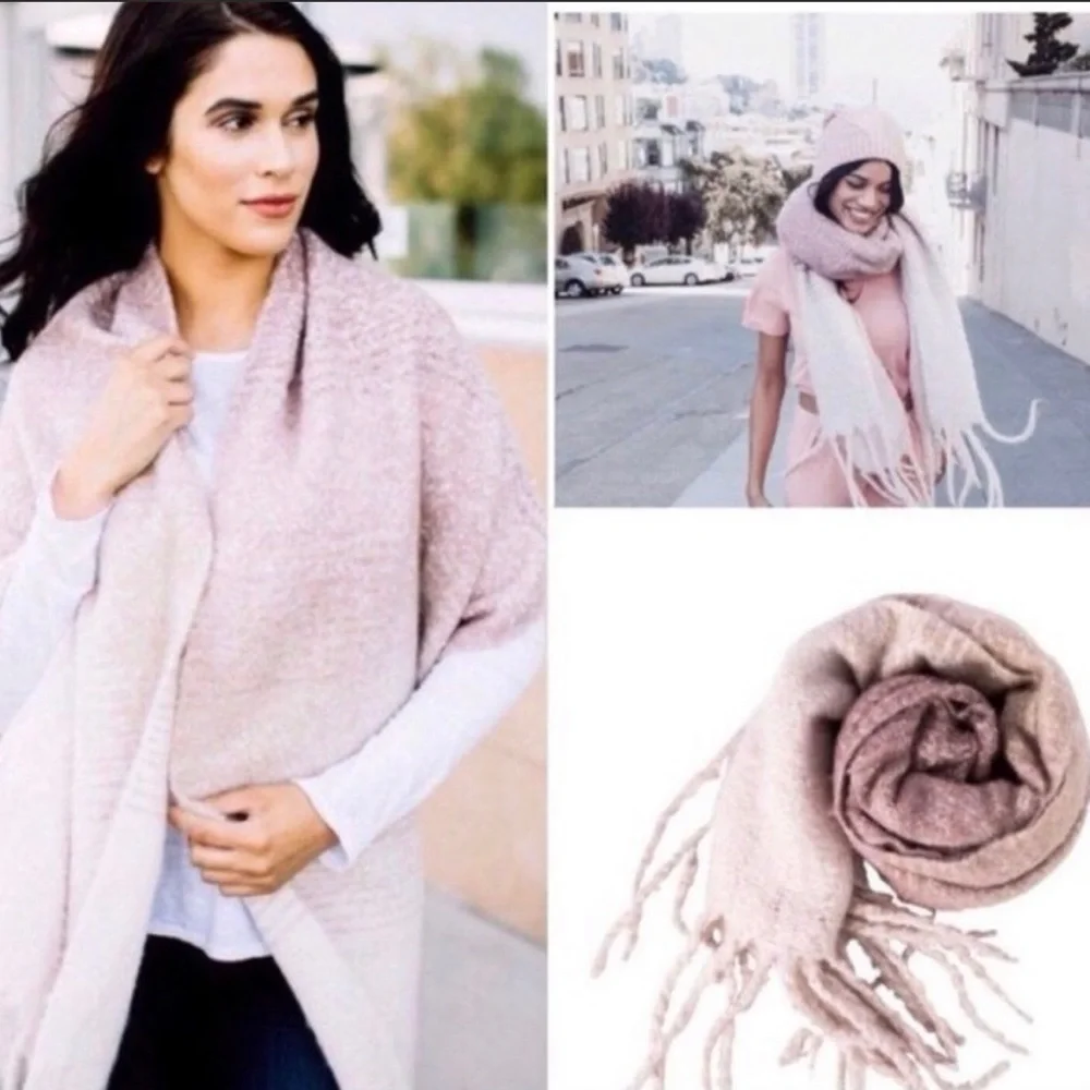 MerSea Blanket Scarf - Picture 1 of 4
